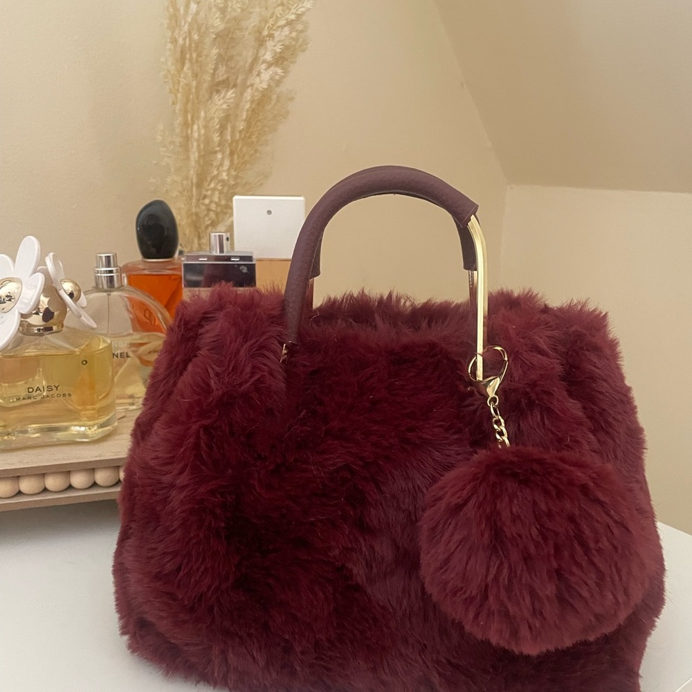 Isaac Mizrahi Burgundy Faux Fur Handbag- New Never Used
